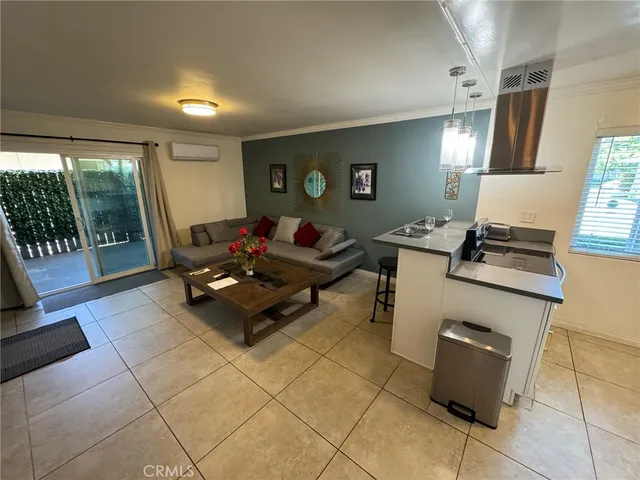 $2,500 | 2121 South Camino Street, Anaheim, CA 92802