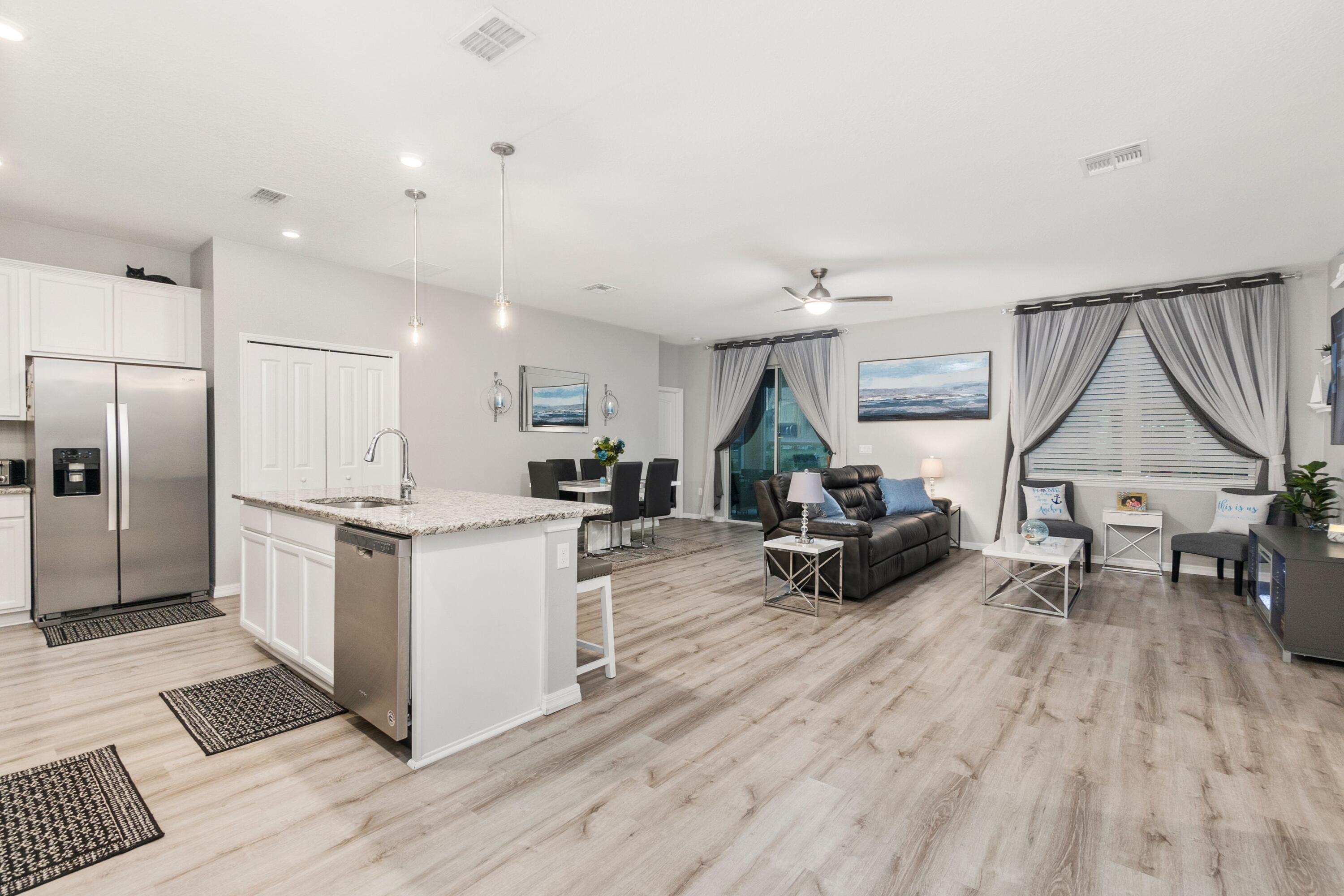 383 Southeast Cork Road Port St. Lucie, FL 34984 - Photo 14 of 37 c23
