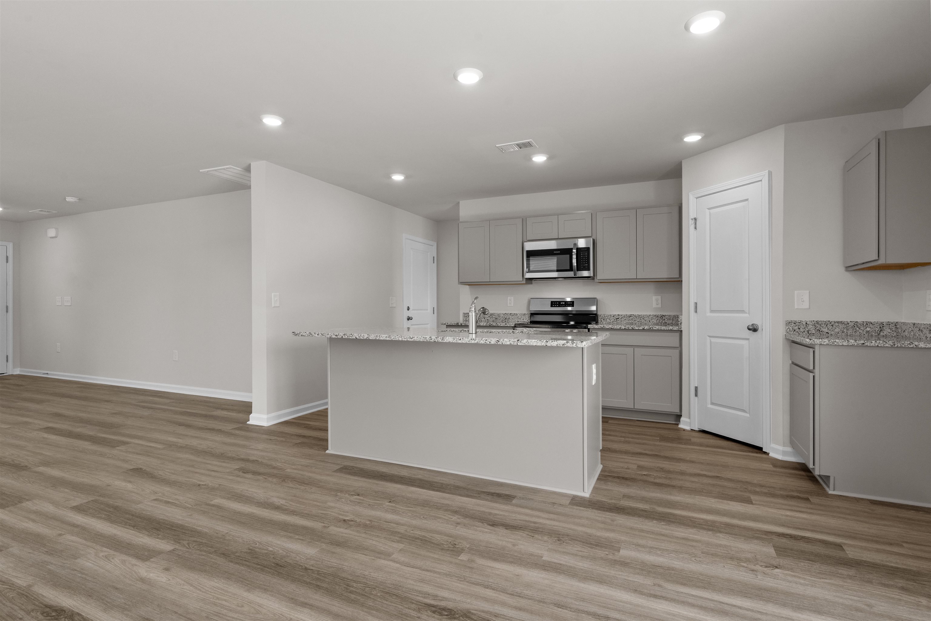 841 Rivas Court Conway, SC 29527 - Photo 13 of 36