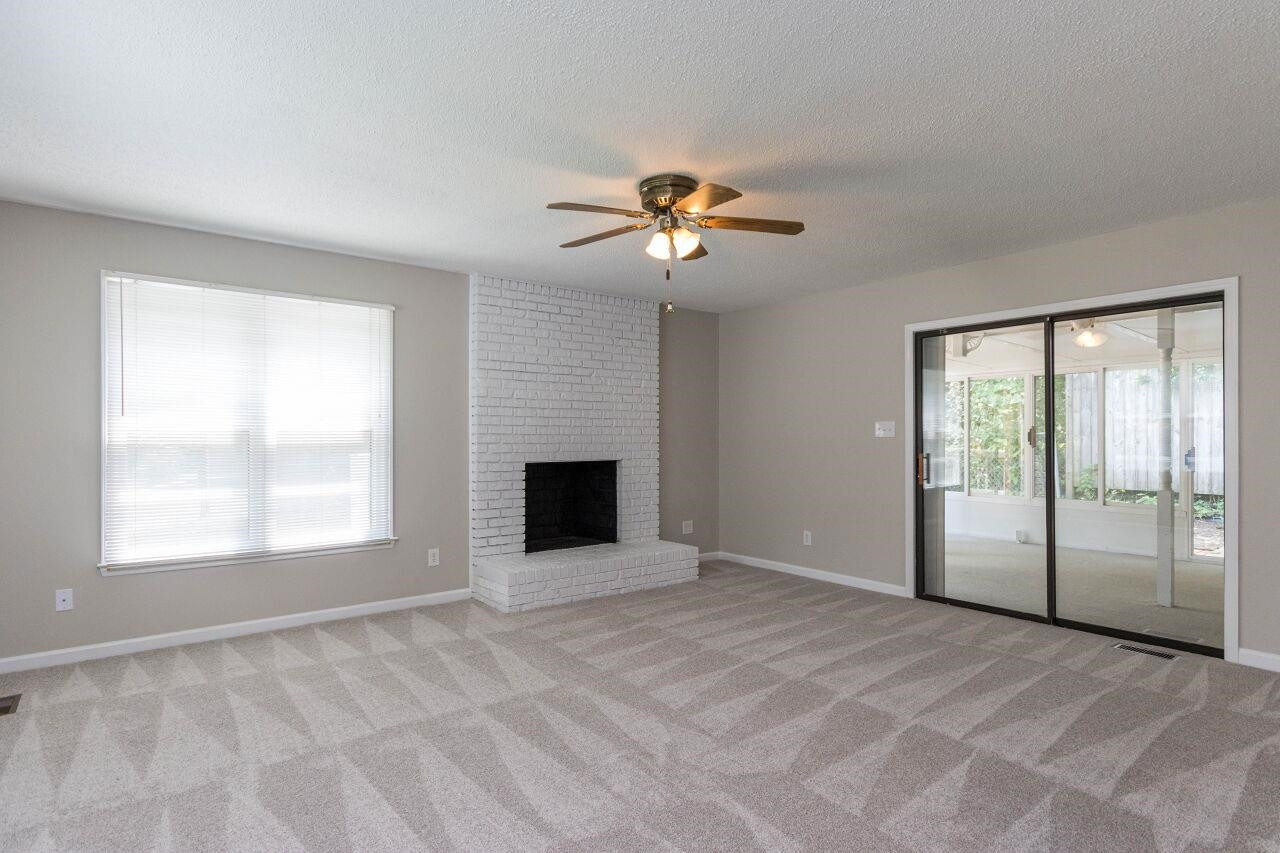 1603 Jeffrey Street Raleigh, NC 27610 - Photo 11 of 28 Family Room