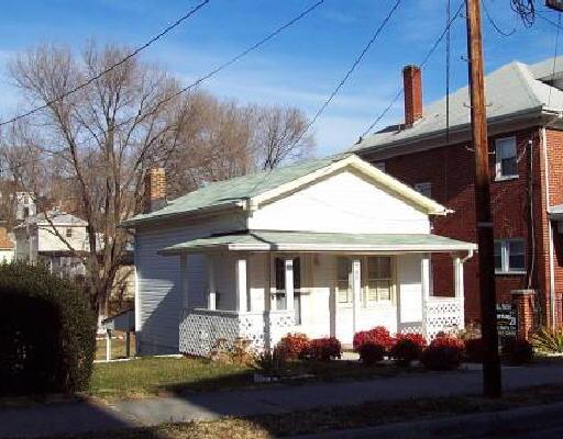 545 Rutherford Avenue Northwest Roanoke, VA 24016 - Photo 1 of 1 Listing Photo