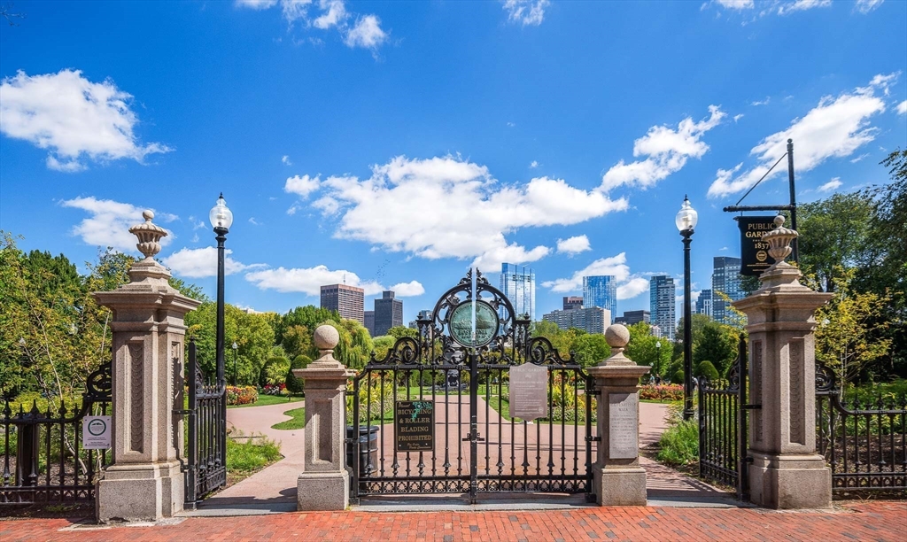 127 Beacon Street, Unit 41 Boston, MA 02116 - Photo 17 of 20