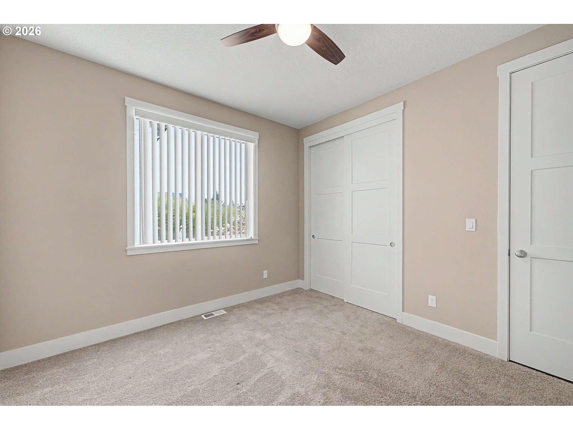 787 Southwest Alder Street Dundee, OR 97115 - Photo 20 of 33