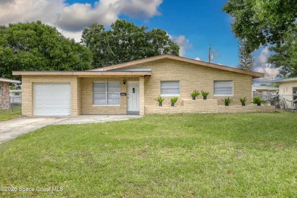 $1,900 | 2460 Iowa Drive, Melbourne, FL 32935