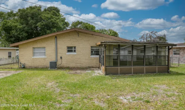 $1,900 | 2460 Iowa Drive, Melbourne, FL 32935