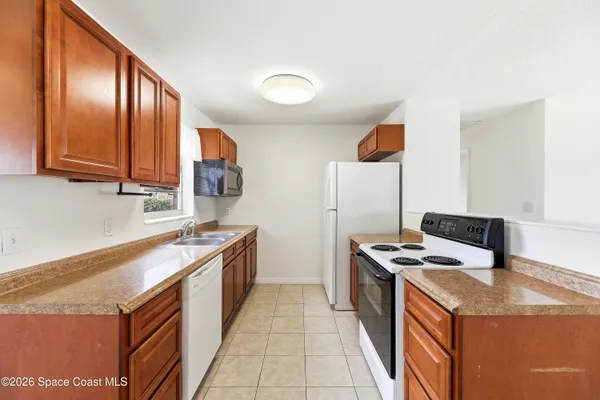 $1,900 | 2460 Iowa Drive, Melbourne, FL 32935