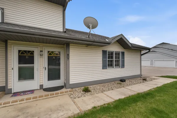 $249,900 | 807 Worthington Court, Unit A, West Bend, WI 53090