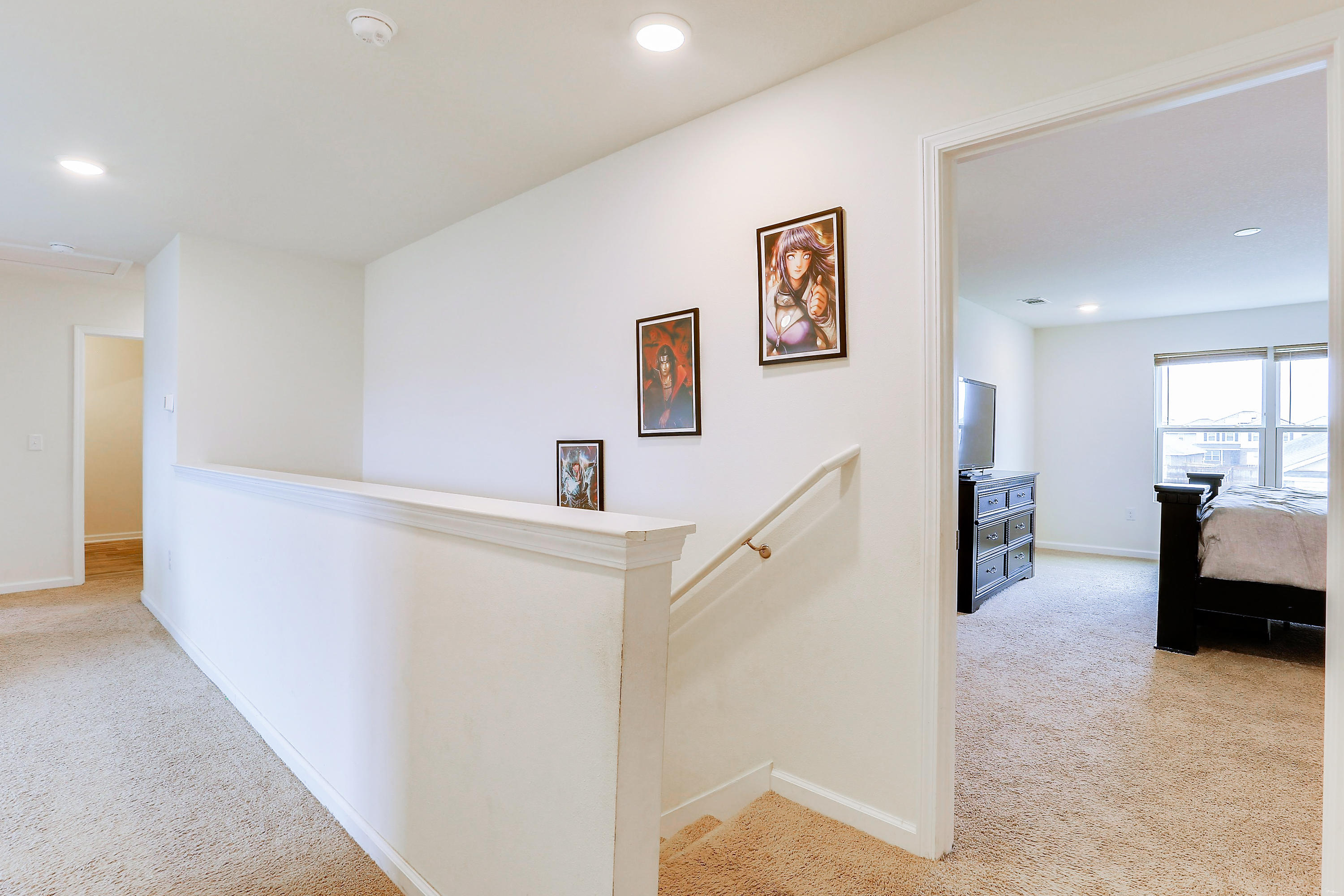931 Merganser Way Crestview, FL 32539 - Photo 23 of 39 a view of a hallway with workspace