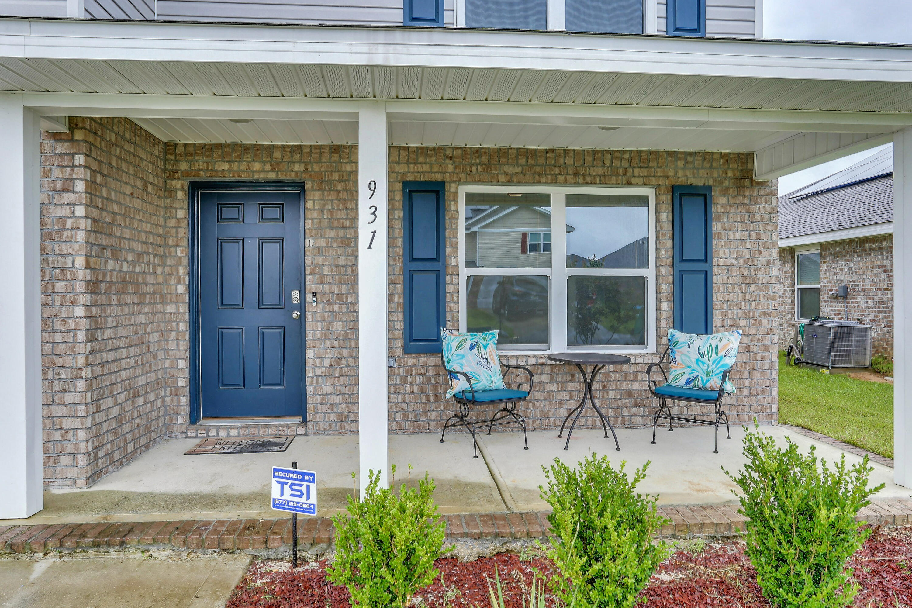 931 Merganser Way Crestview, FL 32539 - Photo 4 of 39 a view of garden with patio