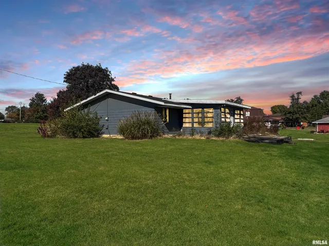 $150,000 | 312 North 4th Street, Dunlap, IL 61525