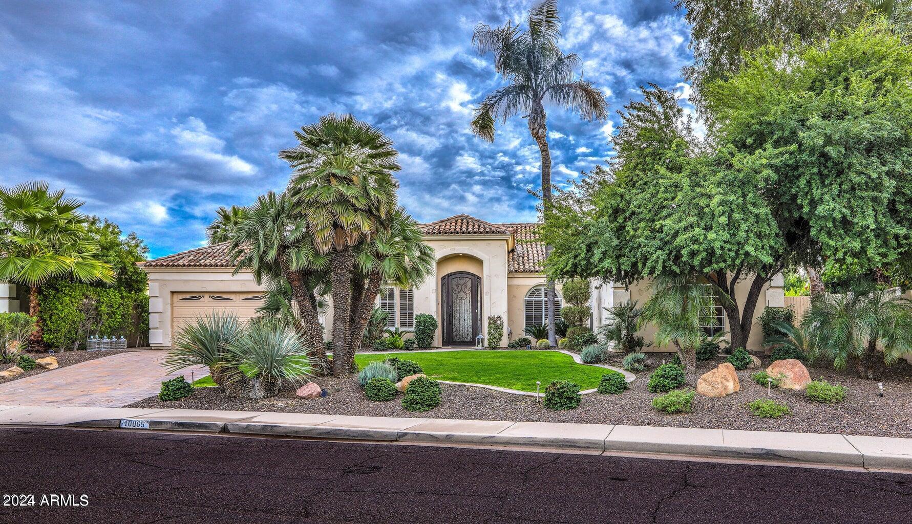 10065 East Doubletree Ranch Road Scottsdale, AZ 85258 - Photo 3 of 65 Front of home