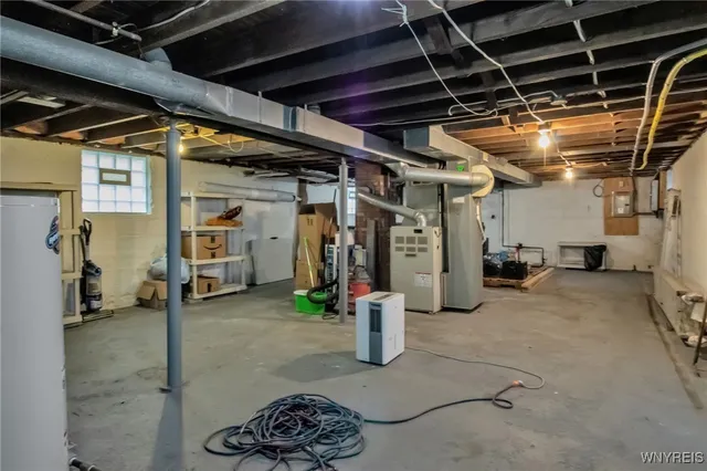 $179,900 | 2623 Seneca Street, West Seneca, NY 14224