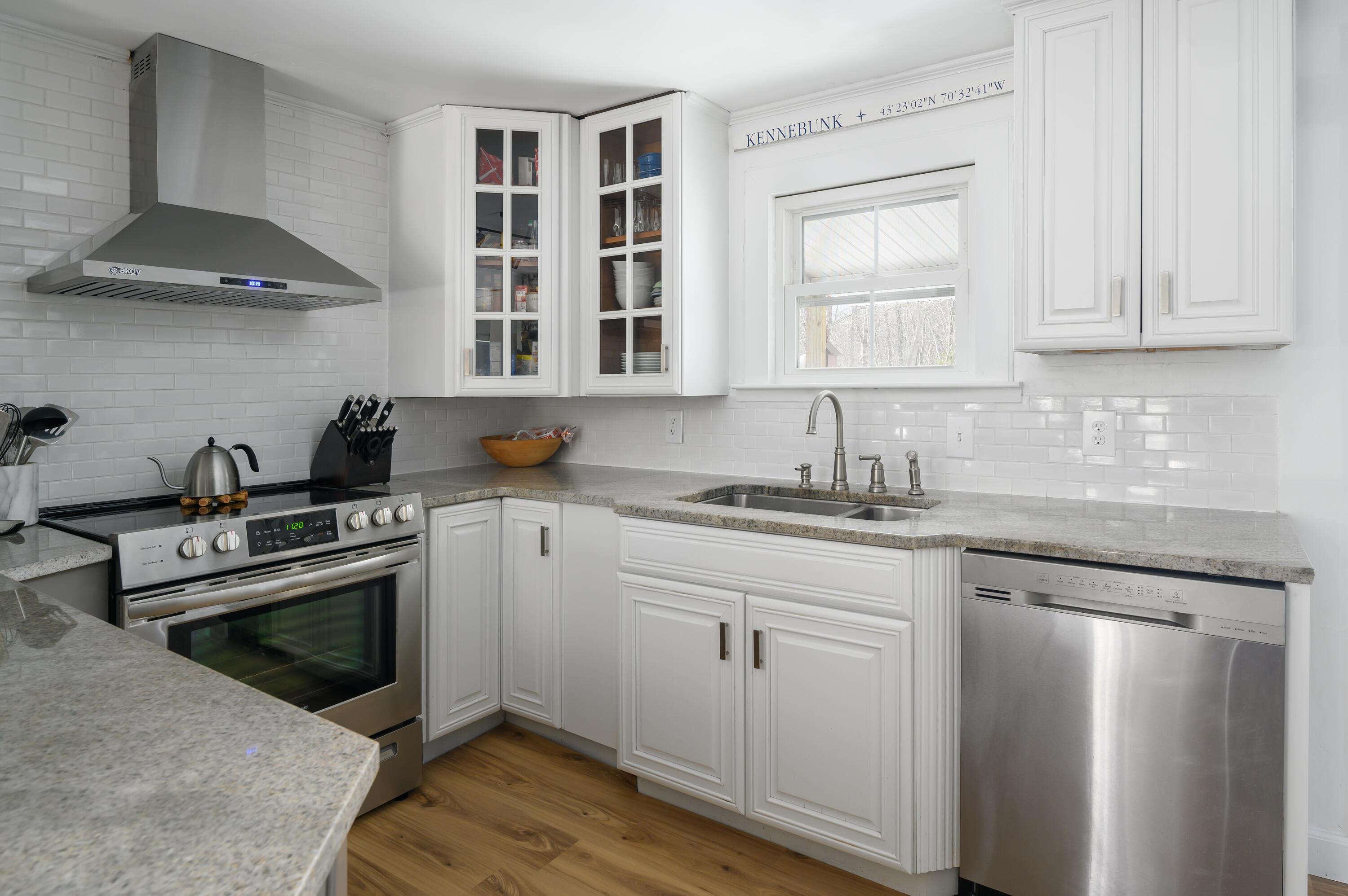 48 Cat Mousam Road Kennebunk, ME 04043 - Photo 6 of 30 Kitchen-3