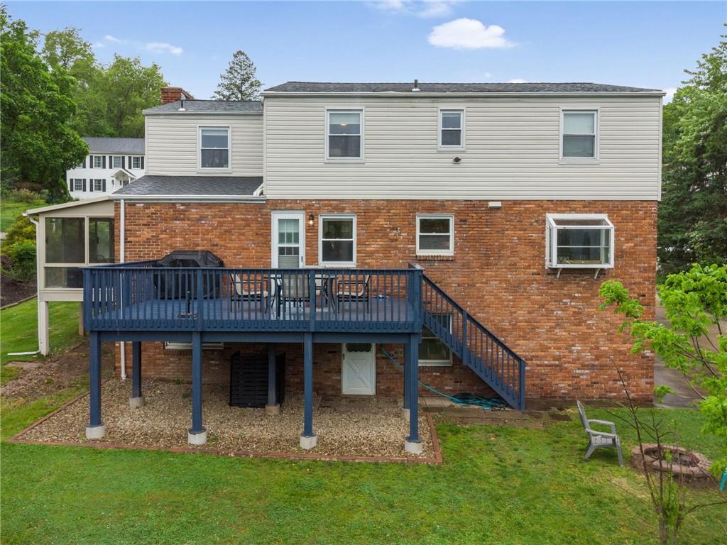 105 Hidden Valley Road Monroeville, PA 15146 - Photo 2 of 40 Rear View of This spacious beauty.