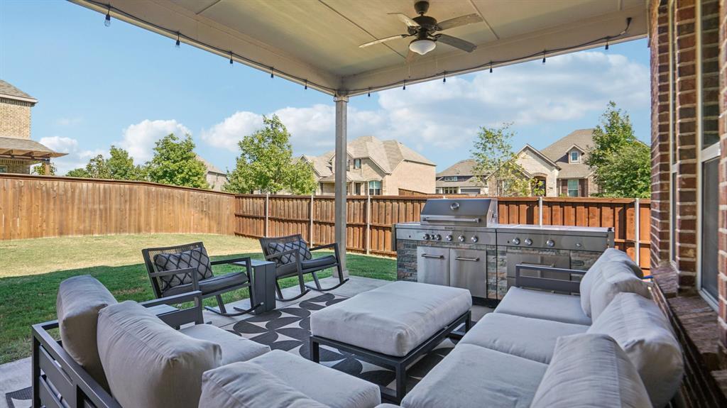 11192 Progreso Street Frisco, TX 75035 - Photo 27 of 30 a balcony with furniture and garden view