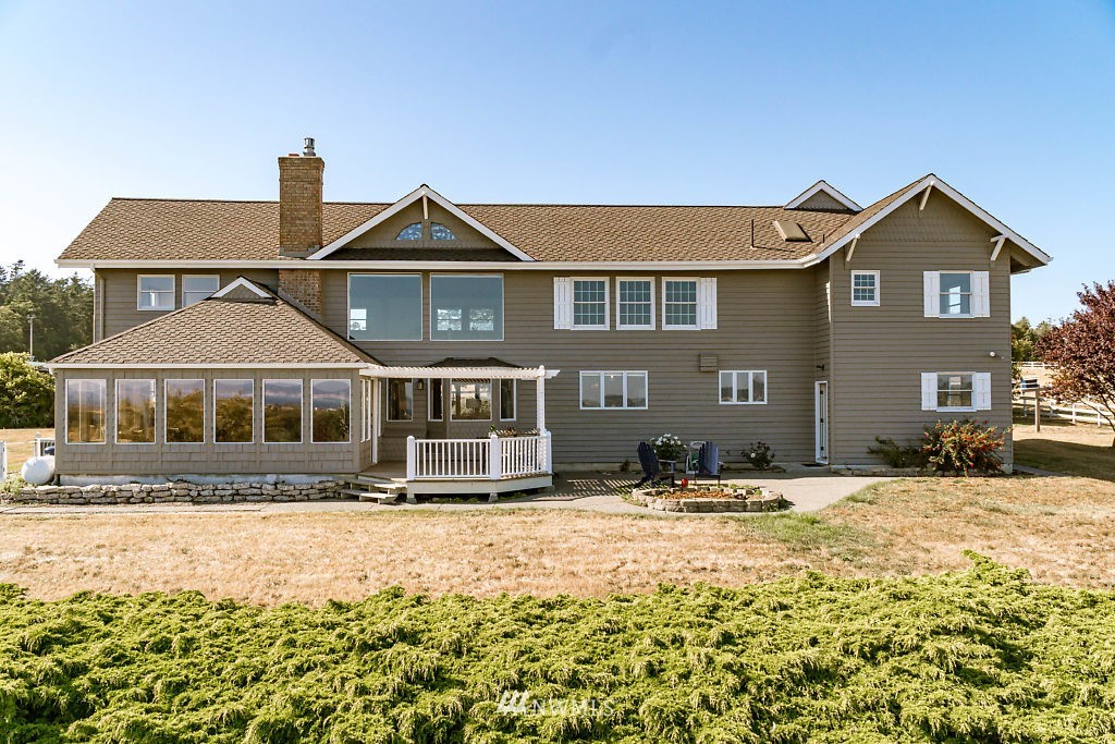 1081 Engle Road Coupeville, WA 98239 - Photo 1 of 25 Gallery Image 1