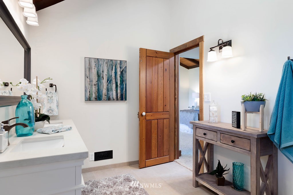1081 Engle Road Coupeville, WA 98239 - Photo 18 of 25 Gallery Image 18