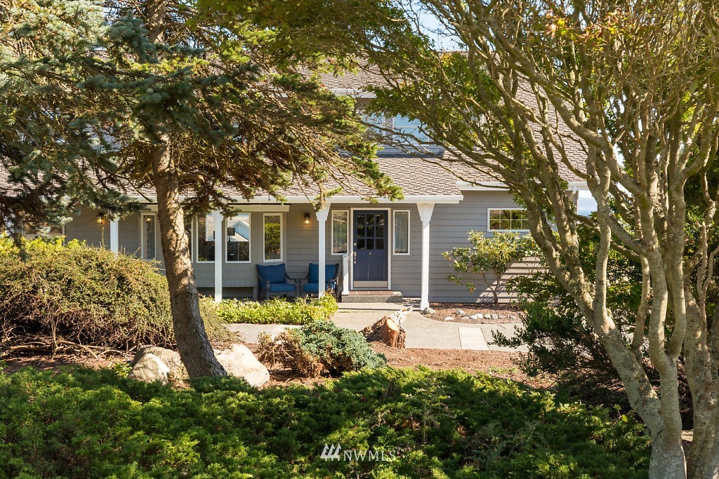1081 Engle Road Coupeville, WA 98239 - Photo 3 of 25 Gallery Image 3