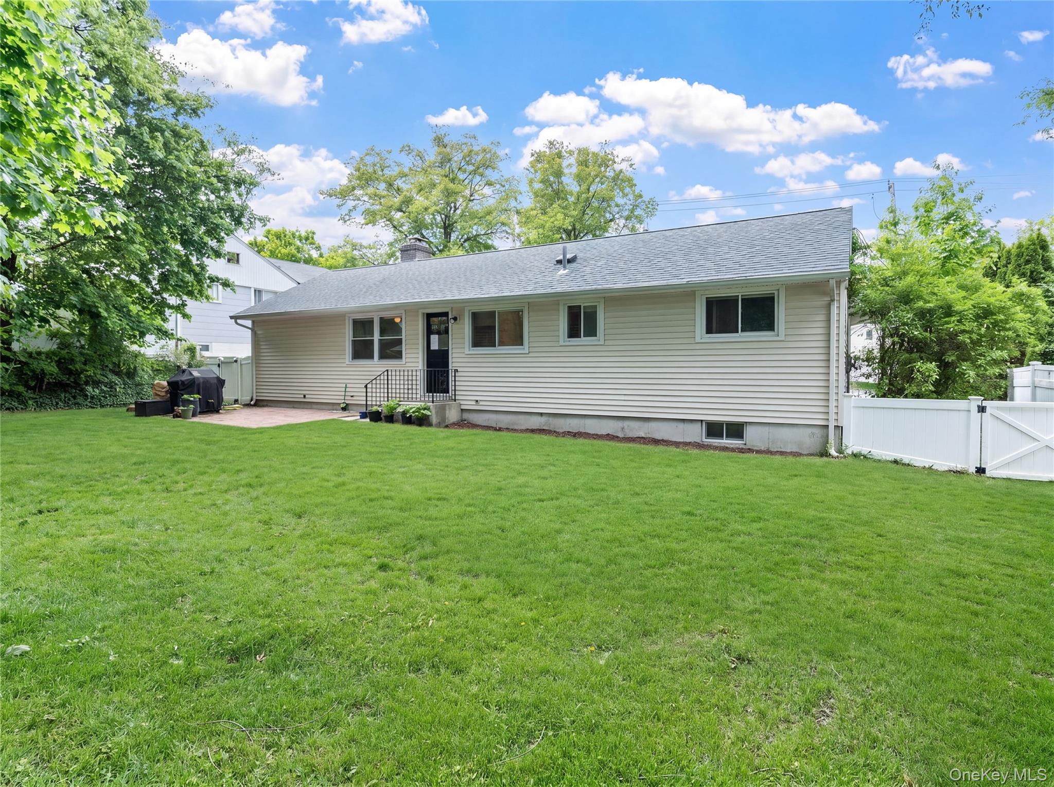 88 Heather Dell Road Ardsley, NY 10502 - Photo 21 of 24