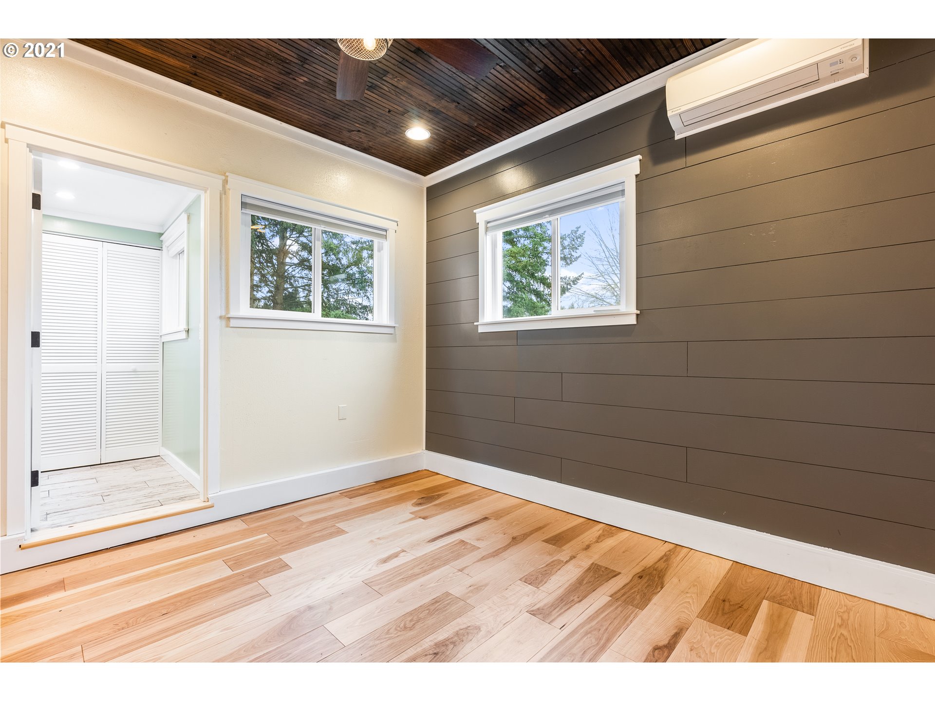 14240 Southeast Fletcher Road Dayton, OR 97114 - Photo 17 of 32 Gallery Image 17
