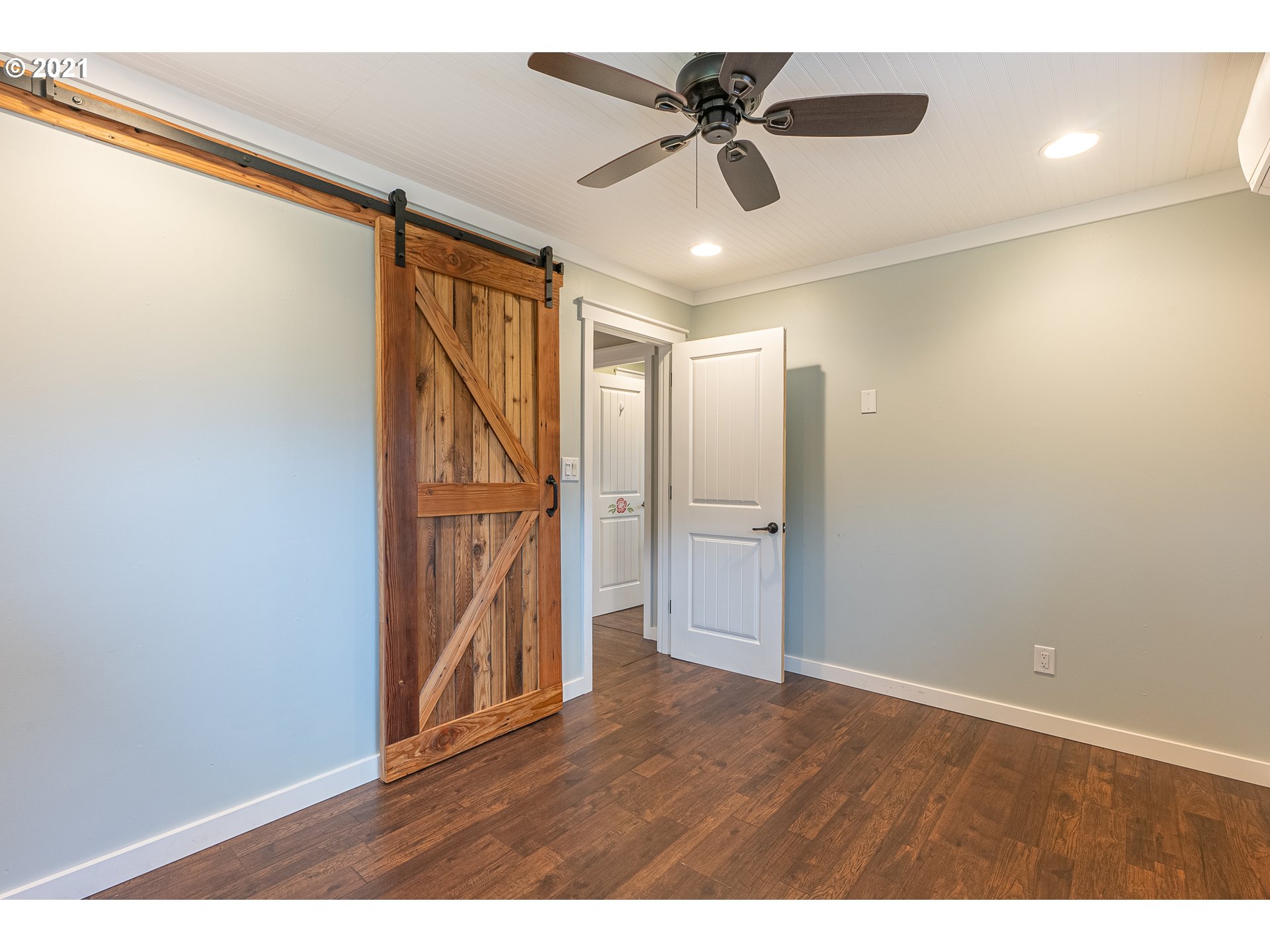 14240 Southeast Fletcher Road Dayton, OR 97114 - Photo 21 of 32 Gallery Image 21