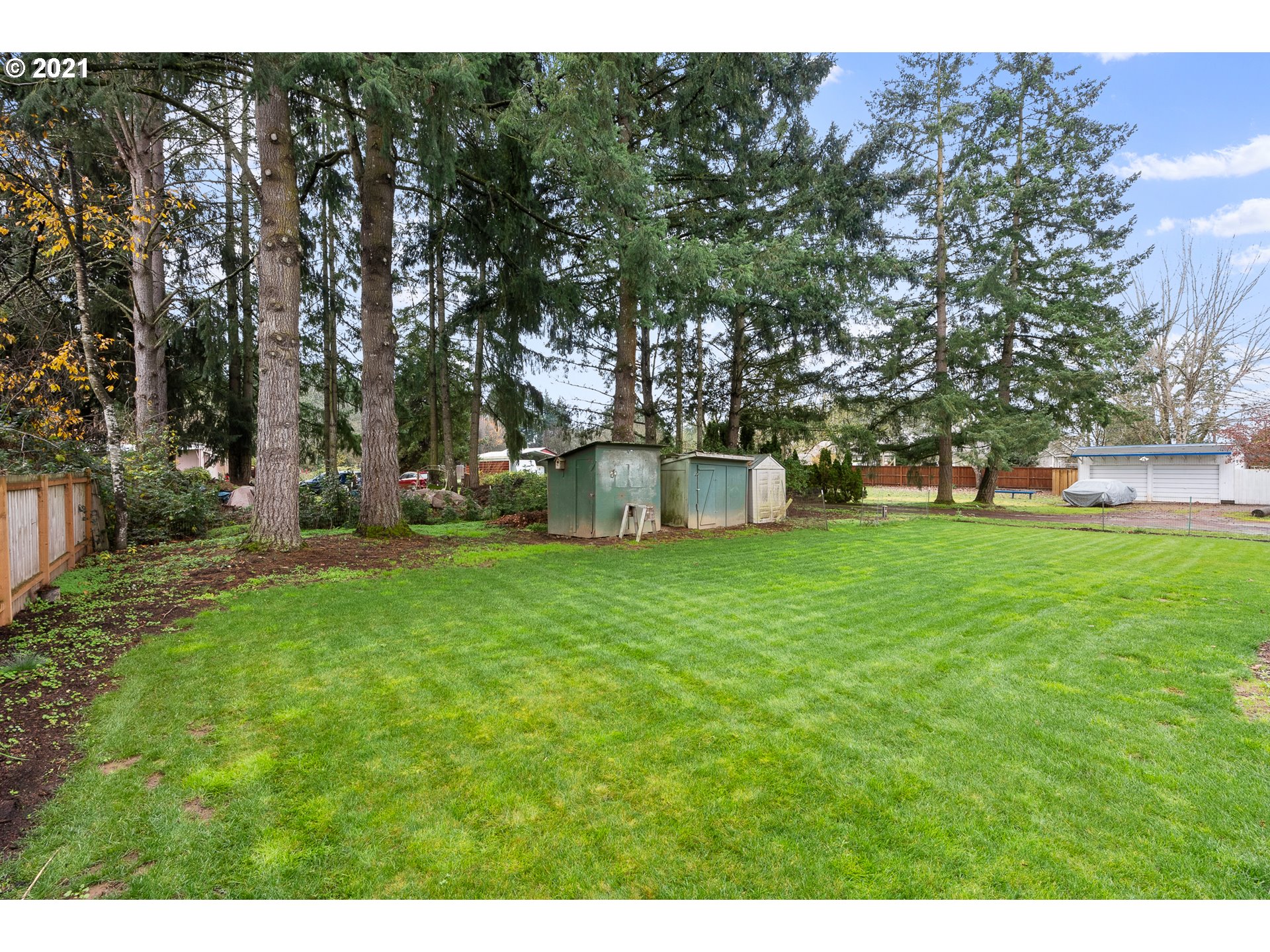 14240 Southeast Fletcher Road Dayton, OR 97114 - Photo 27 of 32 Gallery Image 27
