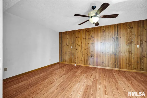 $239,900 | 10520 West Sir Durham Court, Mapleton, IL 61547