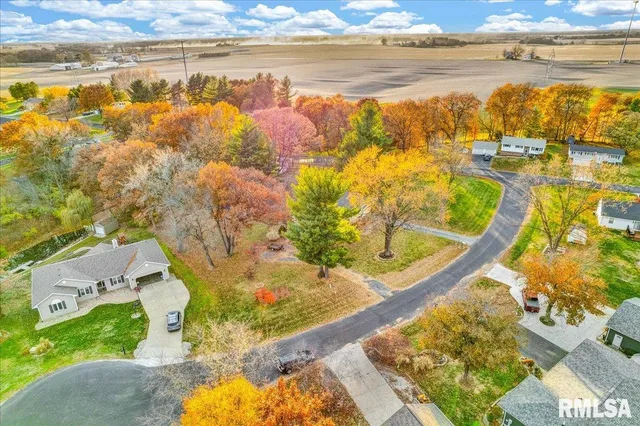 $239,900 | 10520 West Sir Durham Court, Mapleton, IL 61547