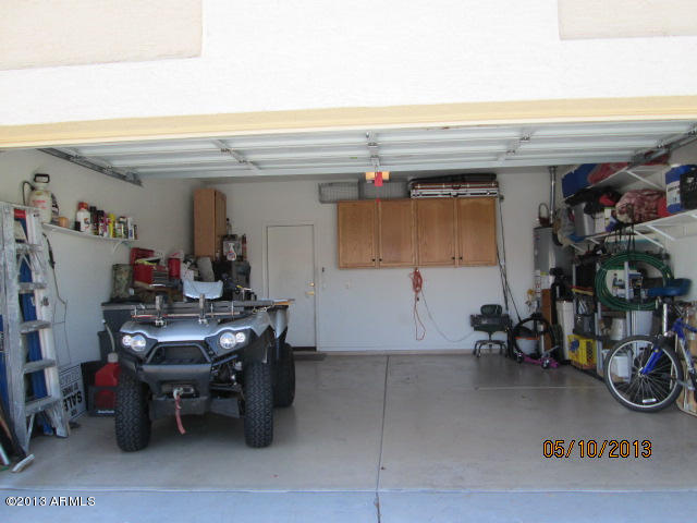 3225 East Fremont Road Phoenix, AZ 85042 - Photo 10 of 29 garage 2 stall