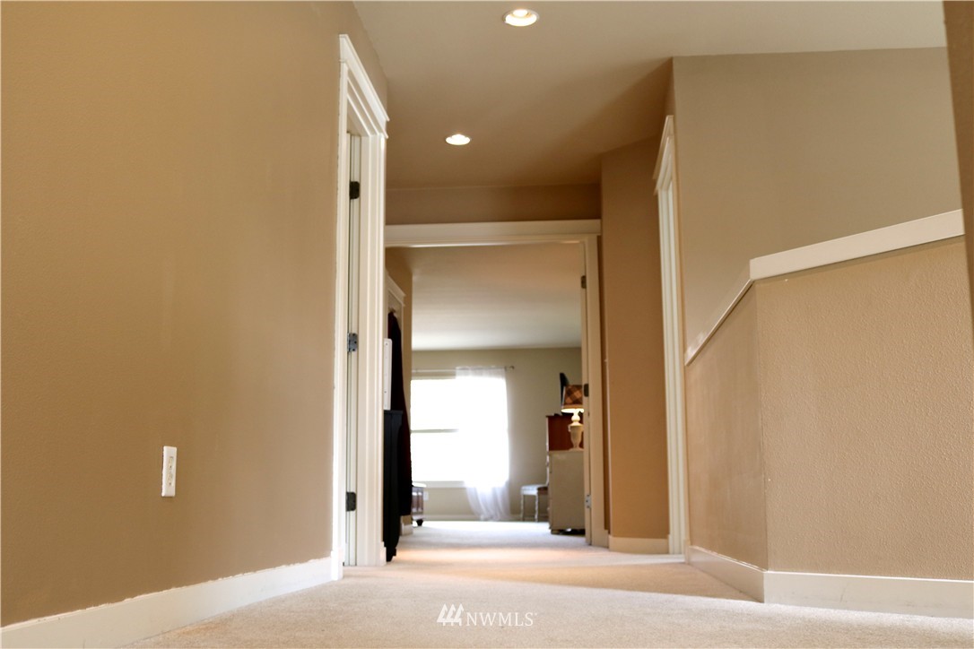 16611 38th Avenue Southeast Bothell, WA 98012 - Photo 22 of 25