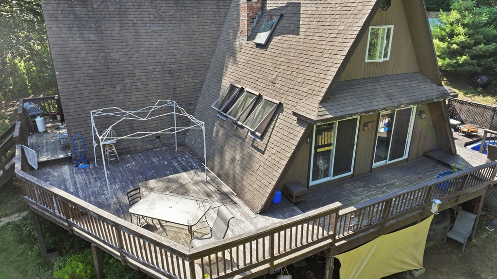 143 East River Road Middlefield, MA 01050 - Photo 4 of 40