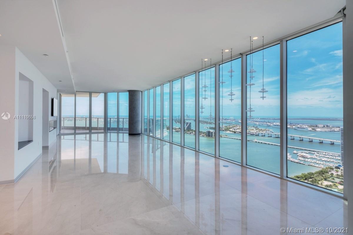 Edgewater Miami, FL 33137 - Photo 12 of 42 a view of an entryway