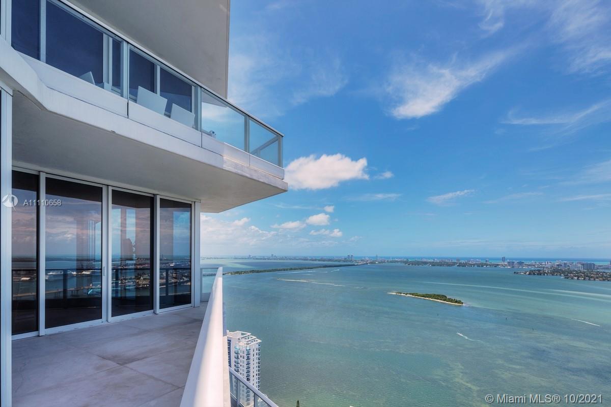 Edgewater Miami, FL 33137 - Photo 13 of 42 a view of a house with a backyard