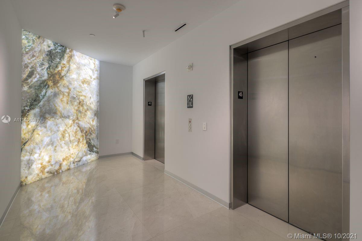 Edgewater Miami, FL 33137 - Photo 37 of 42 a view of a small space