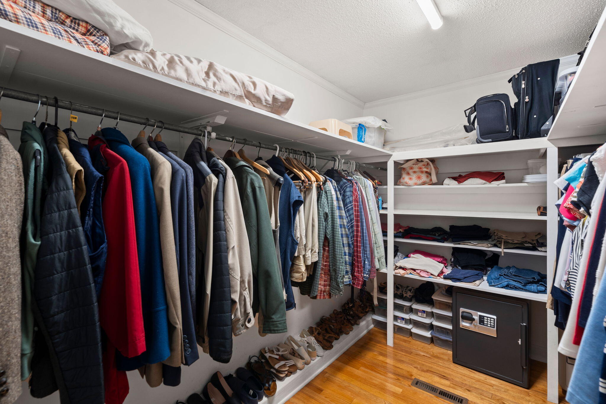 2899 Wire Road St. George, SC 29477 - Photo 38 of 69 Master Closet