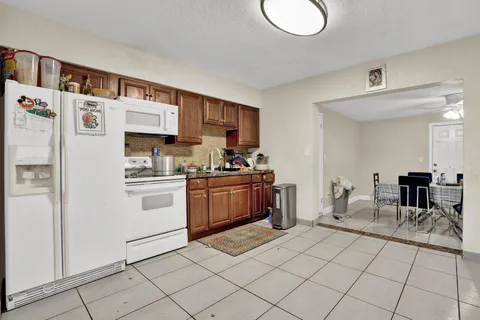 $550,000 | 2040 Northeast 2nd Terrace, Pompano Beach, FL 33060