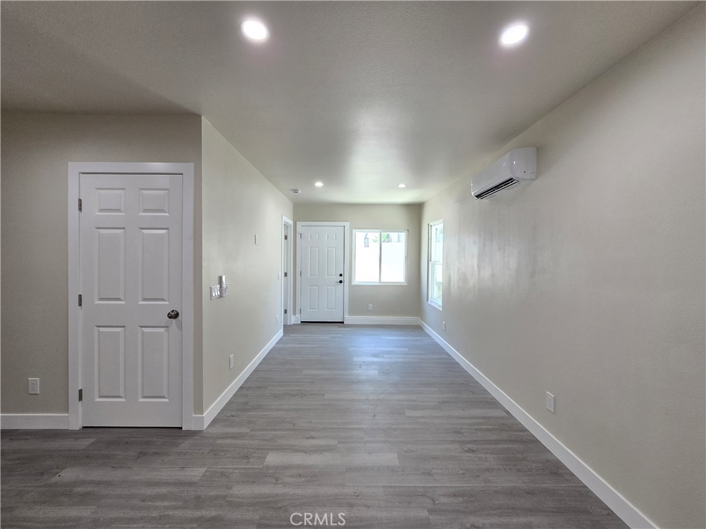 4653 Emerson Street Riverside, CA 92506 - Photo 9 of 24