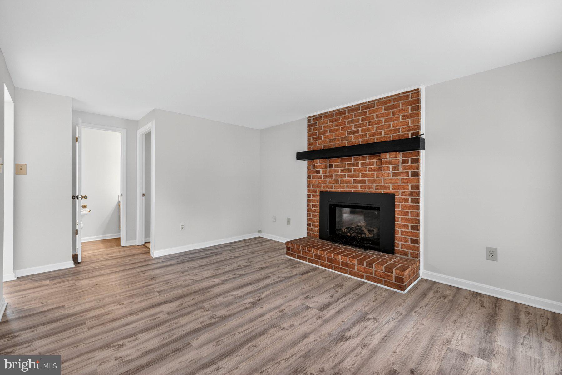 302 Spring Gate Court Mount Airy, MD 21771 - Photo 23 of 48
