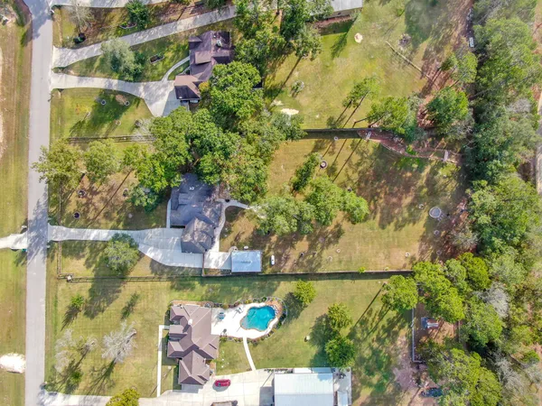 $699,000 | 11486 Oak Springs Drive, Willis, TX 77378