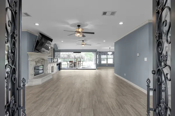 $699,000 | 11486 Oak Springs Drive, Willis, TX 77378