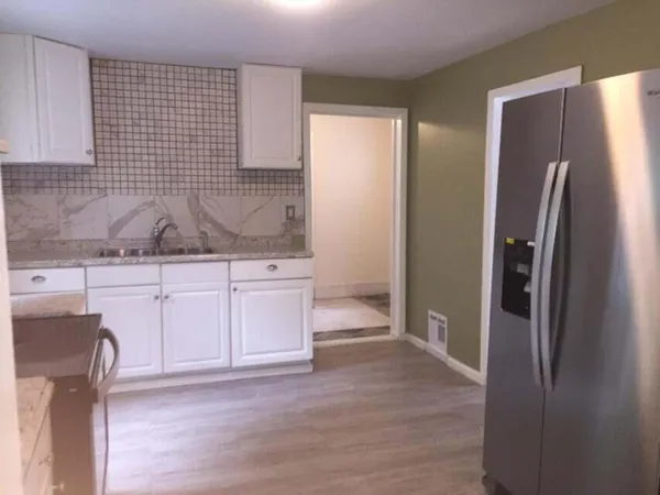 $115,000 | 2120 South Burdick Street, Kalamazoo, MI 49001