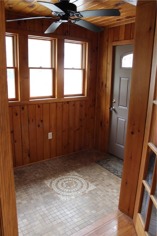 8 Roberge Avenue Woonsocket, RI 02895 - Photo 15 of 40 PORCH ENTRY