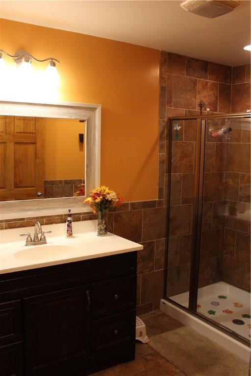 8 Roberge Avenue Woonsocket, RI 02895 - Photo 24 of 40 BATHROOM