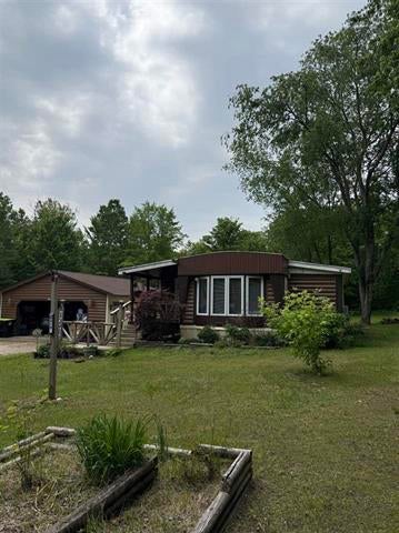 6515 Pincherry Road Charlevoix, MI 49720 - Photo 2 of 3 Exterior 2