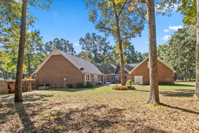 $575,000 | 48 Woodland Circle, Lawrenceburg, TN 38464