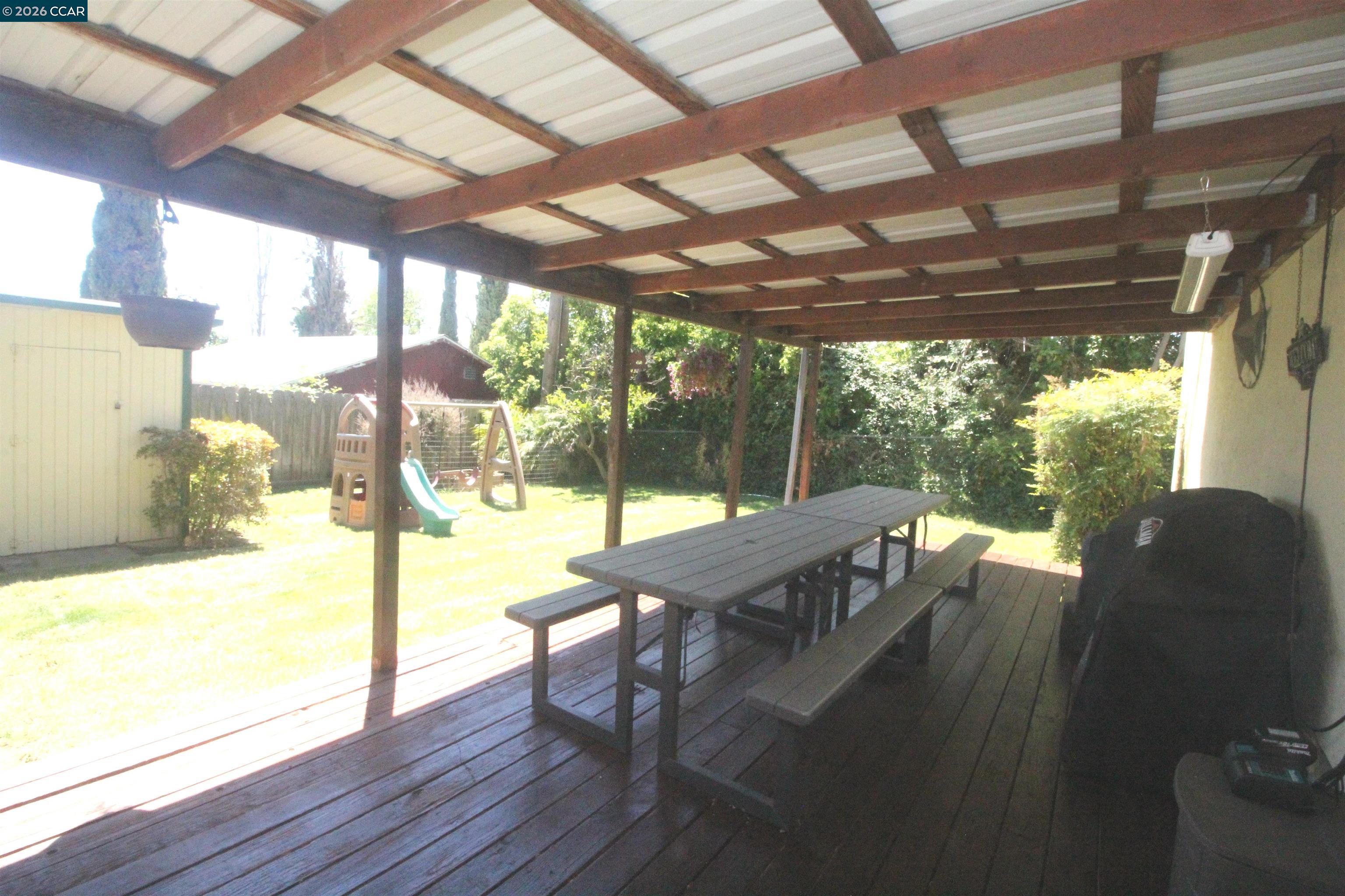 911 Benicia Road Vallejo, CA 94591 - Photo 13 of 23