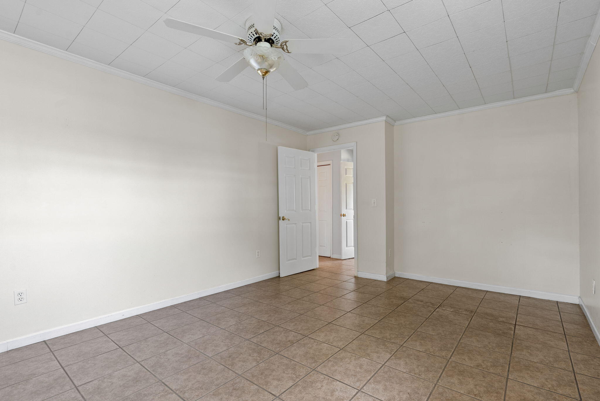 1813 State Rd S-8-560 Moncks Corner, SC 29461 - Photo 21 of 43 Bedroom 1