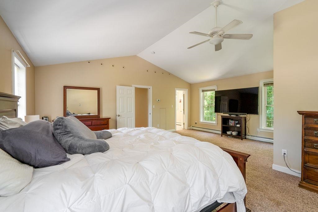 2 Strout Lane Durham, NH 03824 - Photo 8 of 40