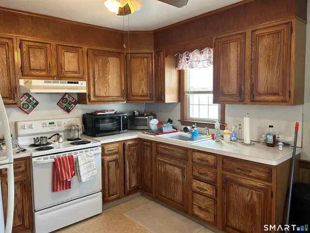 $399,900 | 75 Osborne Street, Stratford, CT 06614