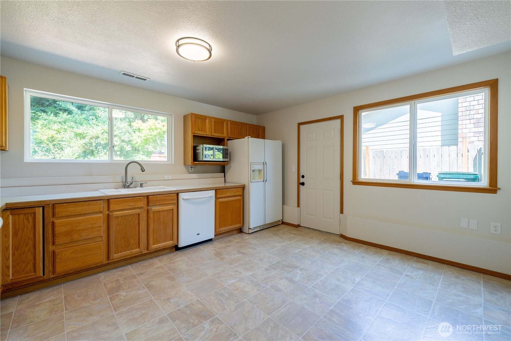 1127 204th Place Southeast Bothell, WA 98012 - Photo 26 of 40